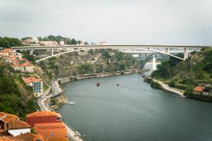 Aydin CAKIR - AYDINOUS TOUT